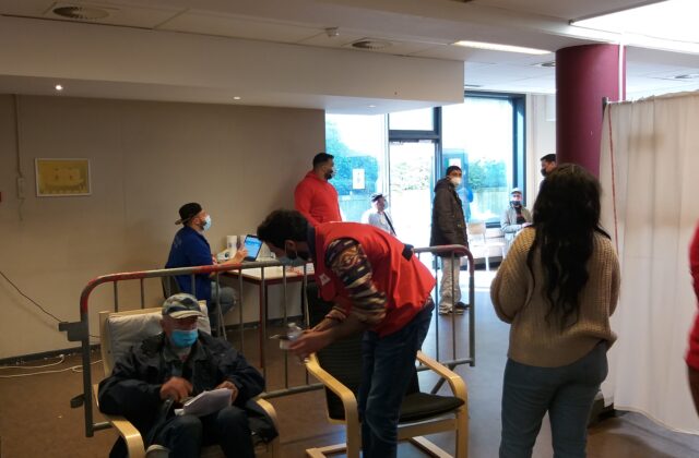 Mise à jour – Mobivax : La campagne vaccination des personnes sans abri reprend ce vendredi