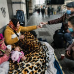 De Standaard, 04 februari : “Geen oplossing voor honderden thuisloze kinderen in Brussel”