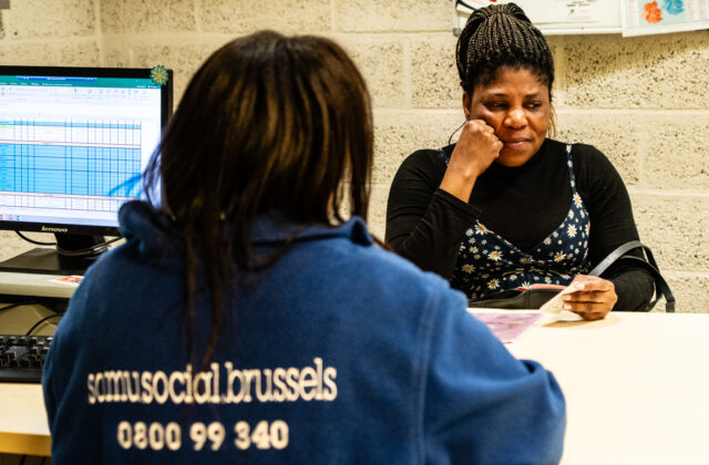 Tisser des liens de confiance, accompagner et comprendre : le quotidien de Sophie, infirmière psychiatrique au Samusocial